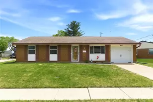 444 Scarborough Ct, New Lebanon, OH 45345 - Photo 1