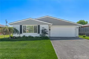 2716 Horstman Dr, Kettering, OH 45429 - Photo 1