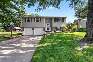 817 W Martindale Rd, Englewood, OH 45322 - Photo 1
