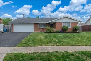 7336 Cohasset Dr, Huber Heights, OH 45424 - Photo 1