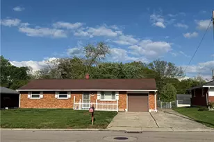 634 Cherry Blossom Dr, West Carrollton, OH 45449 - Photo 1