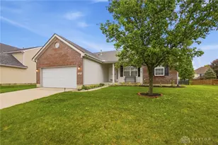 1484 Observatory Dr, Fairborn, OH 45324 - Photo 1