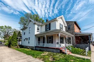 137 S Main St, Waynesville, OH 45068 - Photo 1