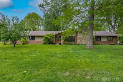 5440 Royalwood Drive, Centerville, OH 45429 - Photo 1