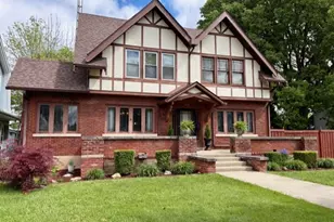 370 E Cassilly St, Springfield, OH 45503 - Photo 1
