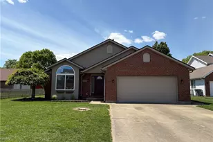 2896 Red Oak Cir, Troy, OH 45373 - Photo 1