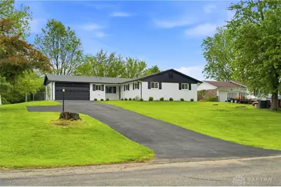 2529 Marinette, Springfield, OH 45503 - Photo 1