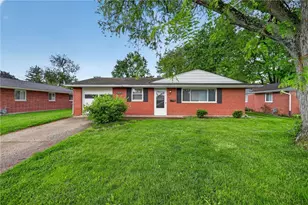 2421 Acorn Dr, Kettering, OH 45419 - Photo 1