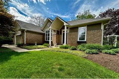 441 Maple Springs Drive, Dayton, OH 45458 - Photo 1