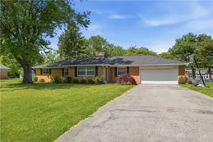 3560 Jonathon Dr, Beavercreek, OH 45434 - Photo 1