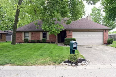 425 Richard Glen, Tipp City, OH 45371 - Photo 1