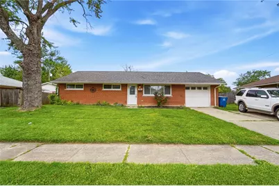 5061 Packard Drive, Huber Heights, OH 45424 - Photo 1