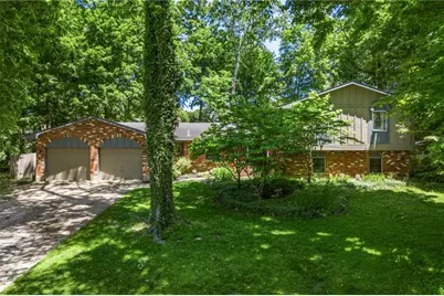 3258 Southfield Drive, Beavercreek, OH 45434 - Photo 1