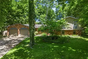 3258 Southfield Dr, Beavercreek, OH 45434 - Photo 1