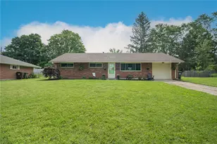1572 Lanbury Dr, Kettering, OH 45439 - Photo 1