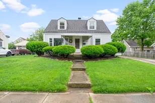 1909 E Bataan Dr, Kettering, OH 45420 - Photo 1