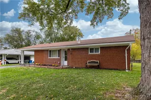 456 S Hayden Ave, Dayton, OH 45431 - Photo 1