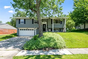 337 Graceland Dr, West Carrollton, OH 45449 - Photo 1