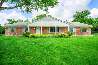 190 Lakeview Drive, Centerville, OH 45459 - Photo 1