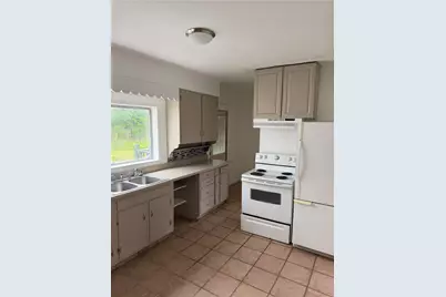 80 E Maplewood Avenue, Dayton, OH 45405 - Photo 1