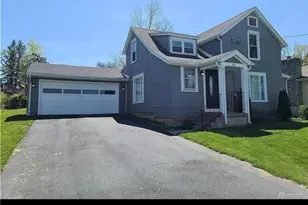 110 W Orchard Springs Dr, Dayton, OH 45415 - Photo 1