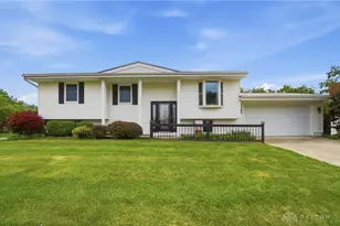 1914 Elmsford St, Springfield, OH 45506 - Photo 1