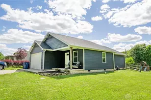 165 Hatchet Dr, Eaton, OH 45320 - Photo 1