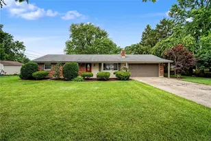 1895 N Longview St, Beavercreek, OH 45432 - Photo 1