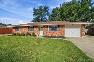 7329 Kirkview Dr, Huber Heights, OH 45424 - Photo 1