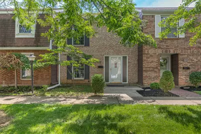 2106 Wellington Court, Fairborn, OH 45324 - Photo 1