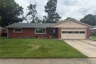 406 Overla Blvd, Englewood, OH 45322 - Photo 1