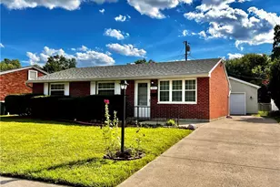 2517 Newcastle Dr, Dayton, OH 45420 - Photo 1