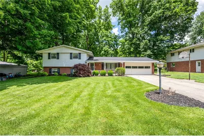 2718 Bahns Drive, Beavercreek, OH 45434 - Photo 1