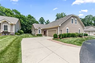 3378 Darbyshire Dr, Beavercreek, OH 45440 - Photo 1