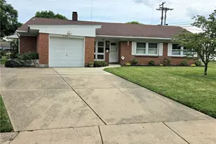 808 Hollendale Dr, Kettering, OH 45429 - Photo 1
