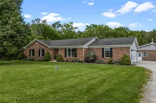 1685 Oglesbee Rd, Wilmington, OH 45177 - Photo 1
