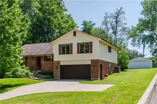 4117 Ridgecliff Dr, Beavercreek, OH 45440 - Photo 1