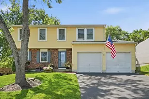 339 Blumen Ln, Moraine, OH 45439 - Photo 1