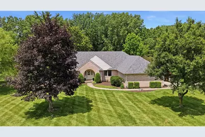 1465 Meadowlands Drive, Fairborn, OH 45324 - Photo 1