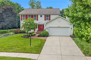 2205 Ivy Crest Dr, Bellbrook, OH 45305 - Photo 1