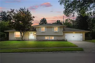 286 Pleasant Hill Dr, Centerville, OH 45459 - Photo 1