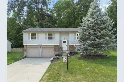 4008 Willow Run Drive, Beavercreek, OH 45430 - Photo 1