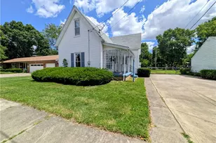 320 N 11th St, Miamisburg, OH 45342 - Photo 1