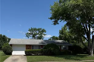 123 Lodestone Dr, Englewood, OH 45322 - Photo 1