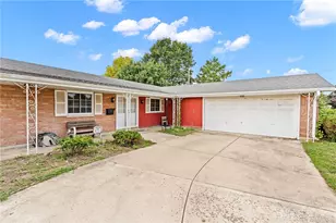1794 Parkview Dr, Xenia, OH 45385 - Photo 1