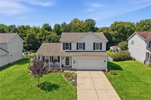 135 Heritage Trail Dr, Middletown, OH 45044 - Photo 1