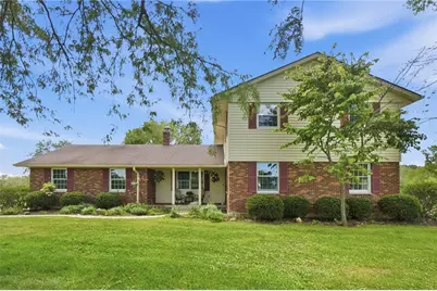 5527 Chenoweth Road, Waynesville, OH 45068 - Photo 1
