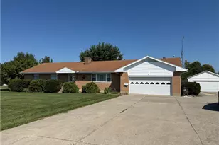 4575 Filbrun Ln, Dayton, OH 45426 - Photo 1