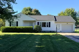 1744 Wayne Rd, Wilmington, OH 45177 - Photo 1