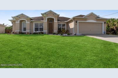 538 Macon Street - Photo 1